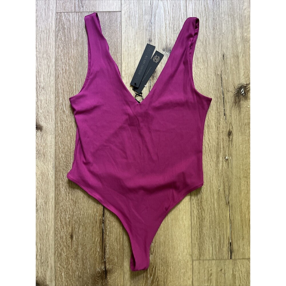 House Of Harlow Womens V Neck Purplish Pink Thong Bodysuit NWOT Large
